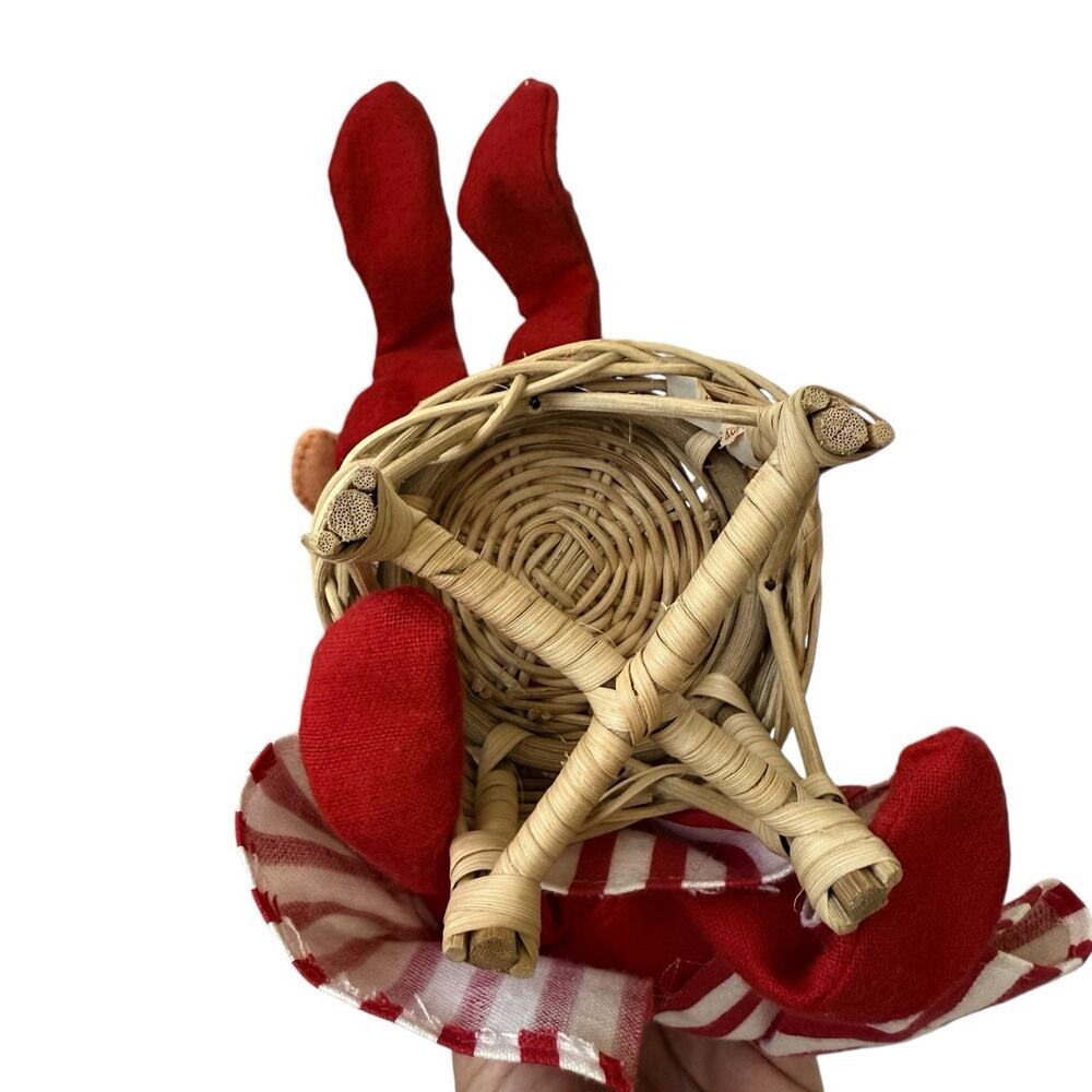 ANNALEE Santa And Mrs. Claus Wicker Chair Christmas Decor Folkart Shabby Chic - Picture 8 of 8